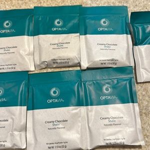 Optavia lot of 7 Creamy Chocolate Shakes “expired”